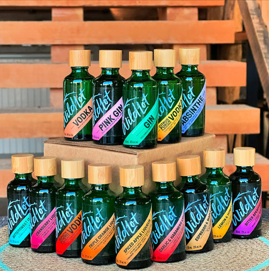 Taste of the Wild Gift Set (14 Spirits + 2 Cocktail Glasses)