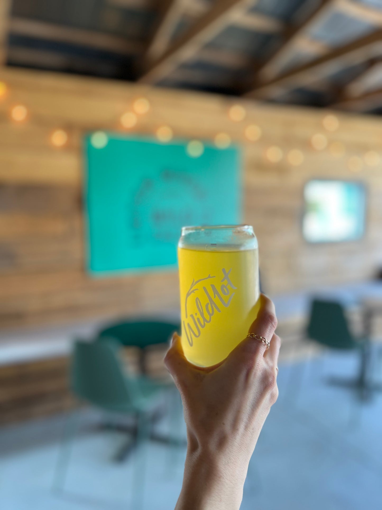 Glassware (Set of 4 x 16oz glasses)