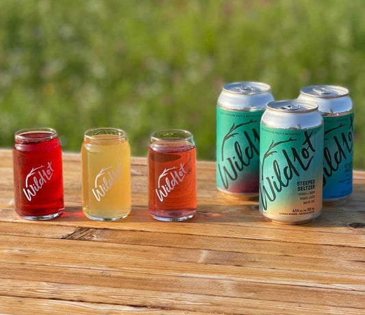 Glassware / Vaseware (Set of 4 x 5oz branded glasses)