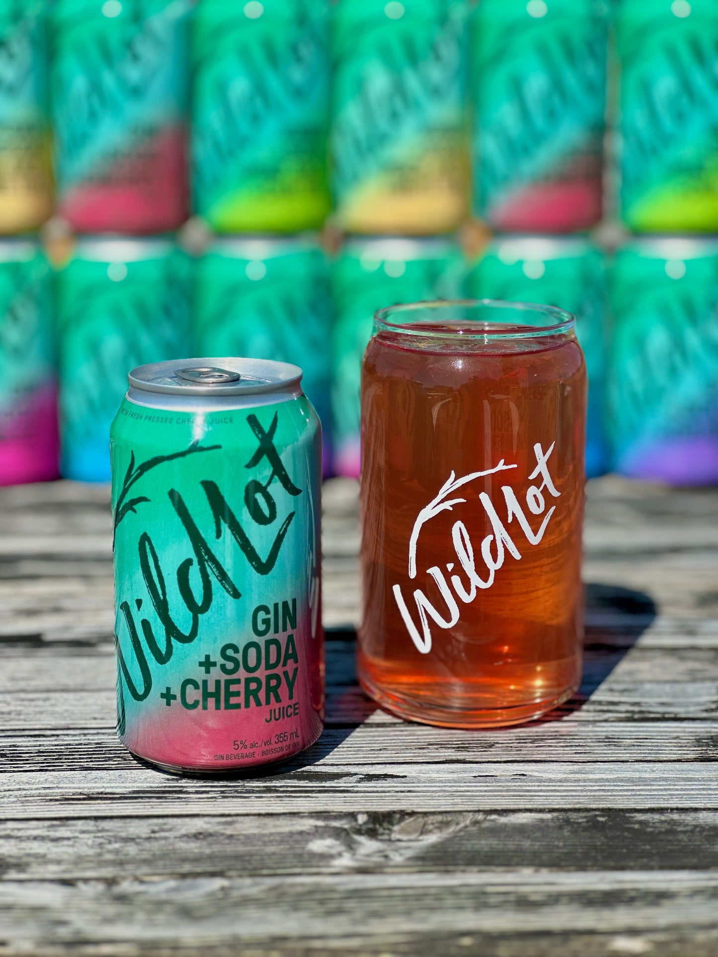 Gin + Soda + Cherry Juice (6 Pack Cans)